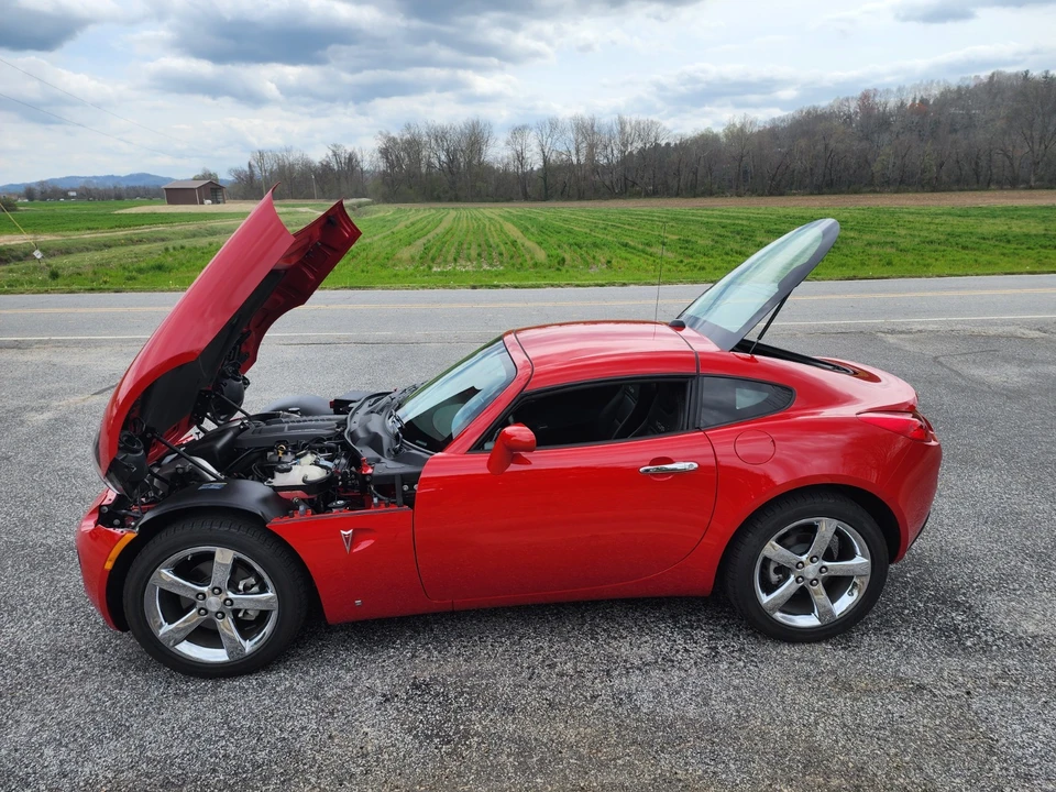 2009 Pontiac Solstice GXP - Image 13 of 20