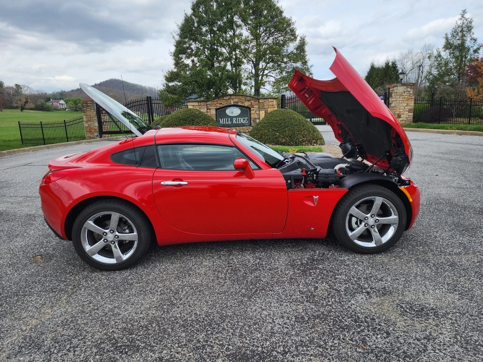 2009 Pontiac Solstice GXP - Image 15 of 20