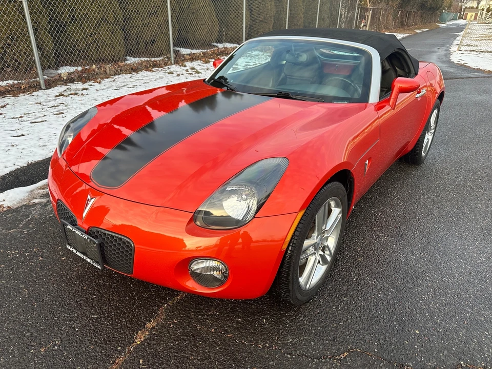 2009 Pontiac Solstice - Image 5 of 21