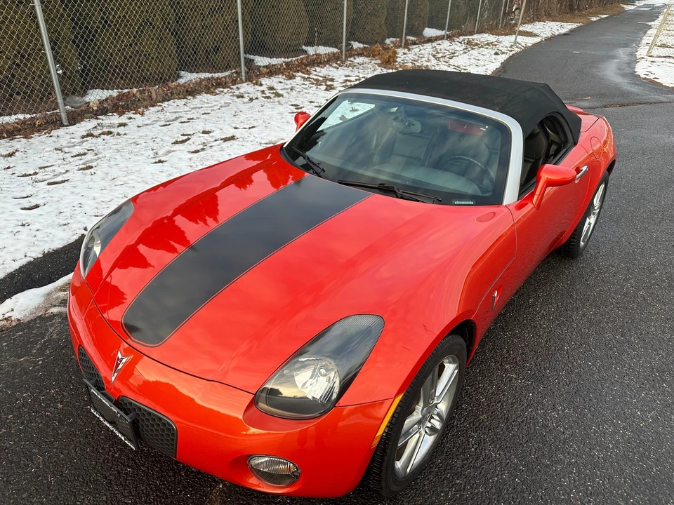 2009 Pontiac Solstice - Image 3 of 21