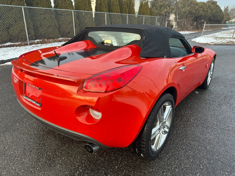 2009 Pontiac Solstice - Image 13 of 21