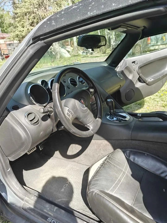 2009 Pontiac Solstice - Image 5 of 7