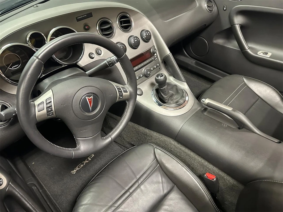 2009 Pontiac Solstice - Image 18 of 31