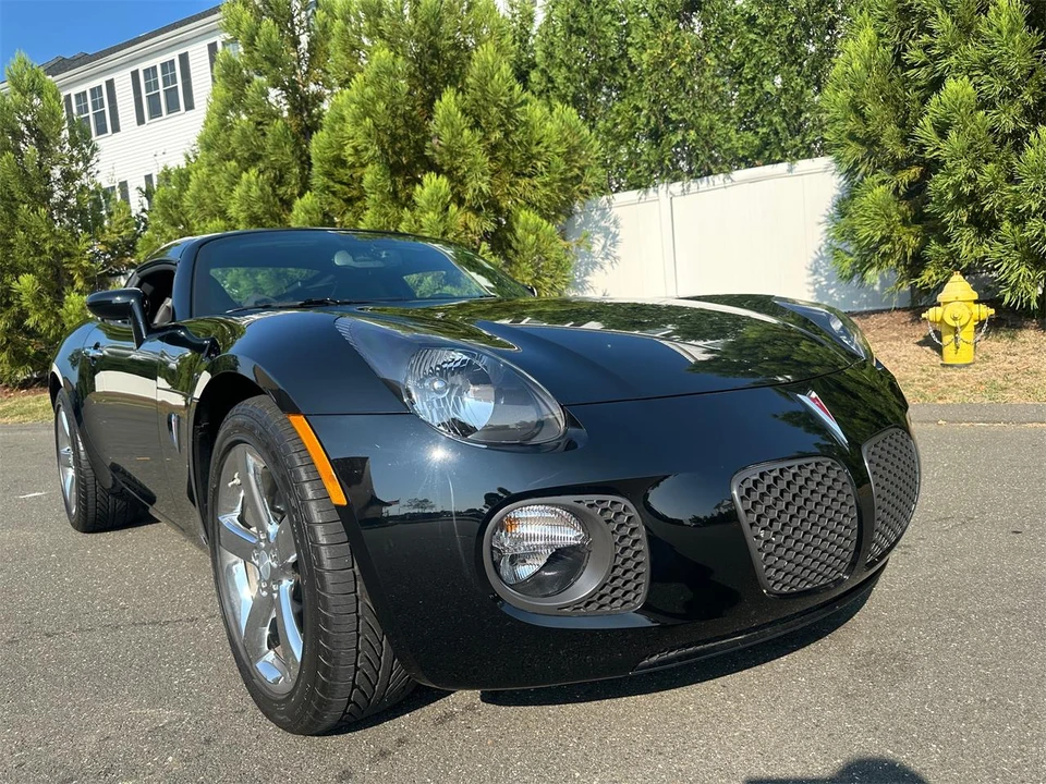 2009 Pontiac Solstice - Image 9 of 31