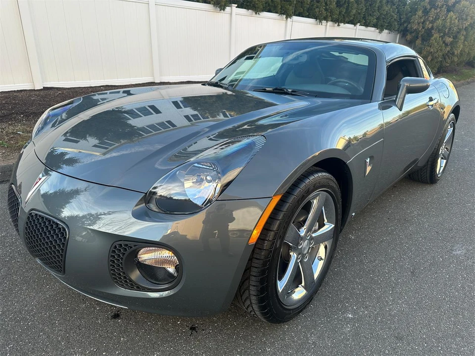 2009 Pontiac Solstice - Image 11 of 31