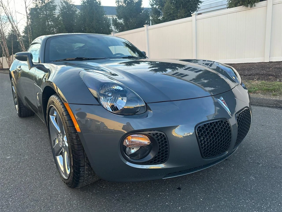 2009 Pontiac Solstice - Image 13 of 31