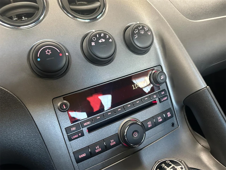 2009 Pontiac Solstice - Image 28 of 31