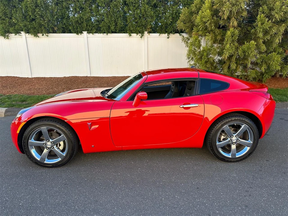 2009 Pontiac Solstice - Image 11 of 31