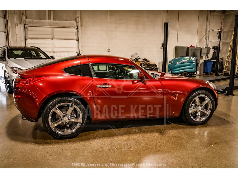 2009 Pontiac Solstice - Image 11 of 31