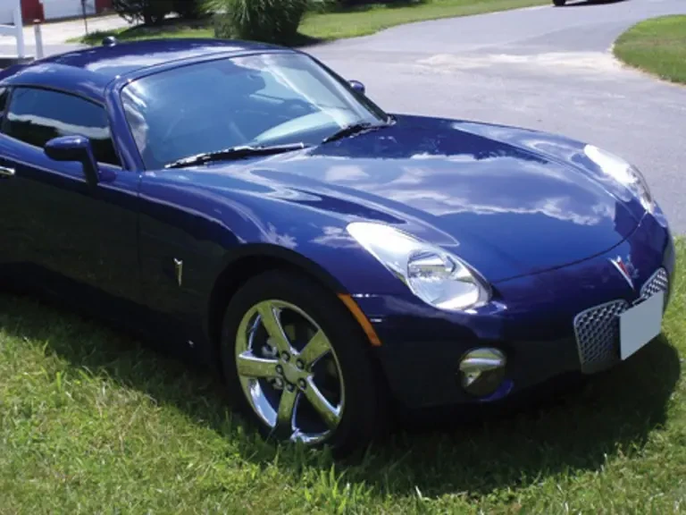 2009 Pontiac Solstice - Image 2 of 2