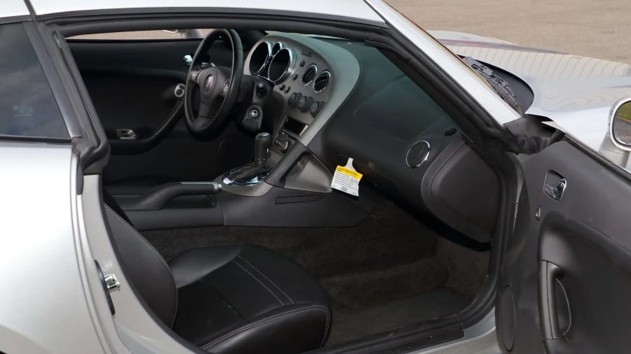 2009 Pontiac Solstice - Image 5 of 12