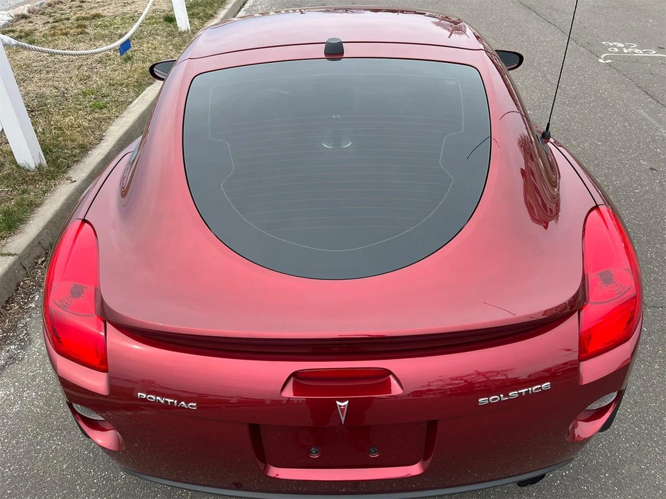 2009 Pontiac Solstice - Image 8 of 31