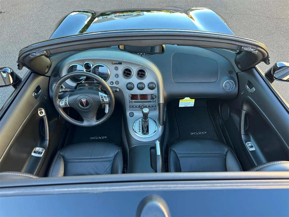 2009 Pontiac Solstice - Image 27 of 31