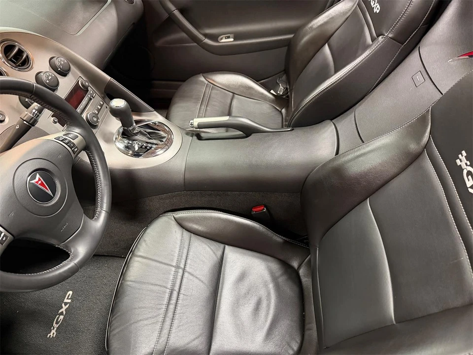 2009 Pontiac Solstice - Image 27 of 31