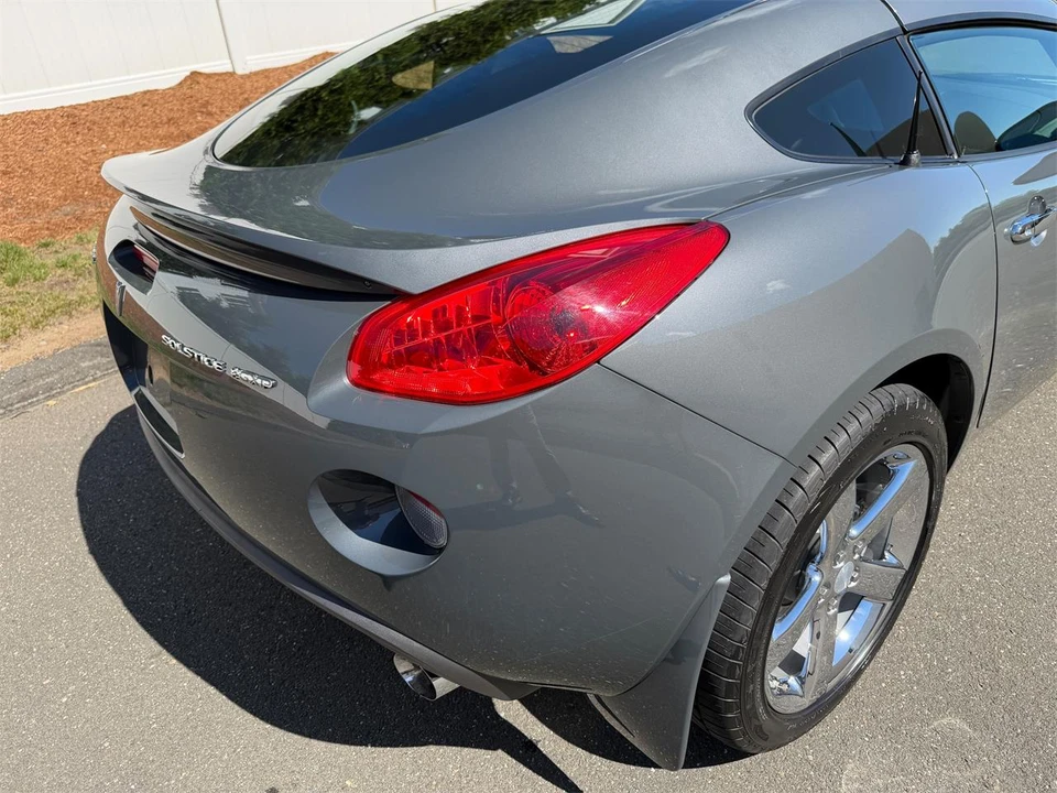 2009 Pontiac Solstice - Image 12 of 31