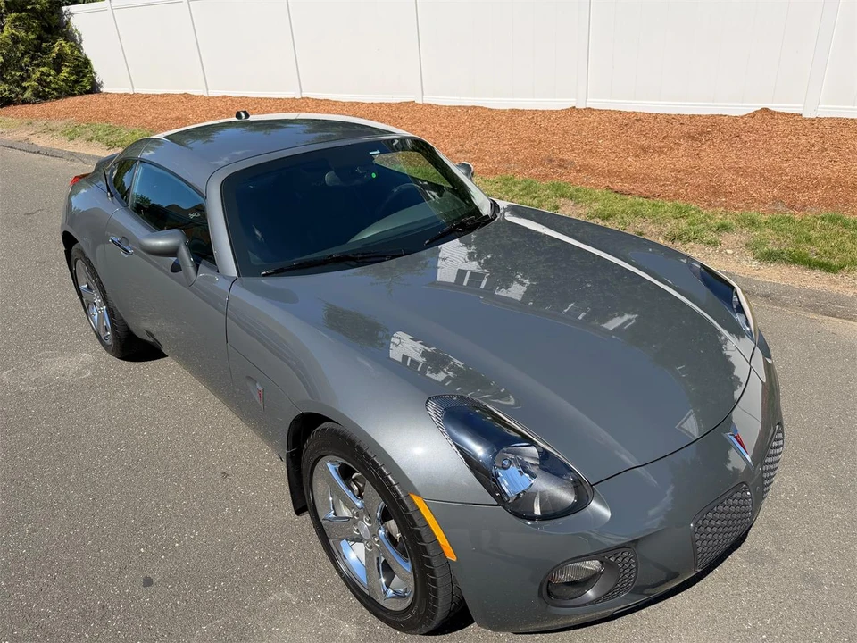 2009 Pontiac Solstice - Image 8 of 31
