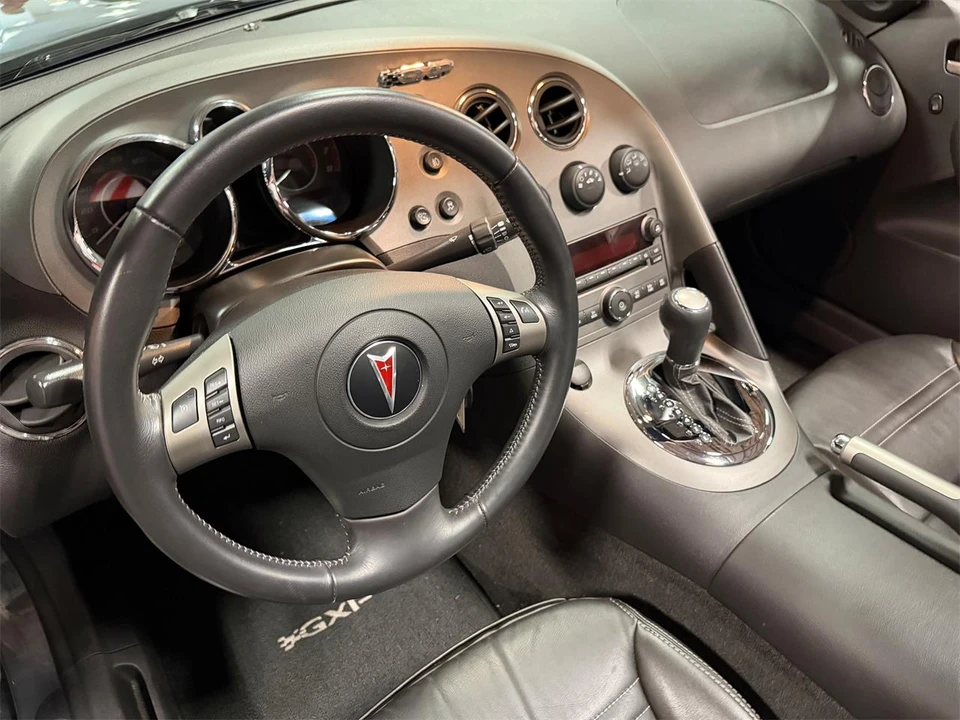 2009 Pontiac Solstice - Image 26 of 31