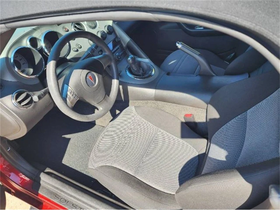 2009 Pontiac Solstice - Image 17 of 22