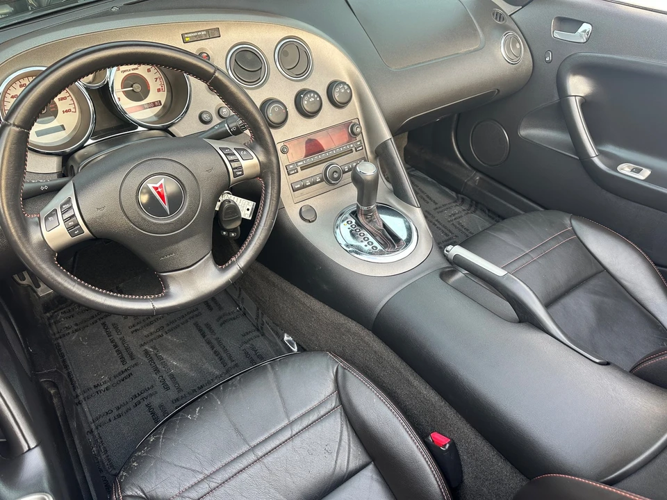 2009 Pontiac Solstice - Image 26 of 31