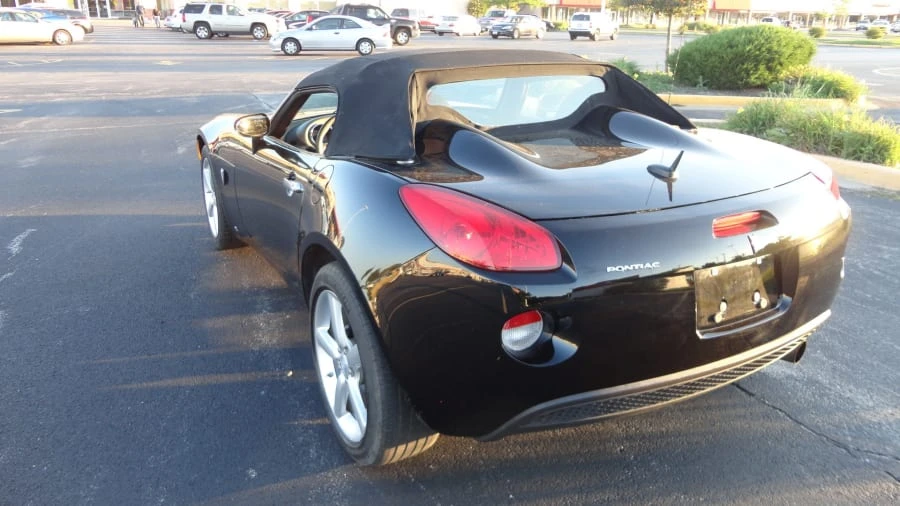 2009 Pontiac Solstice - Image 7 of 10