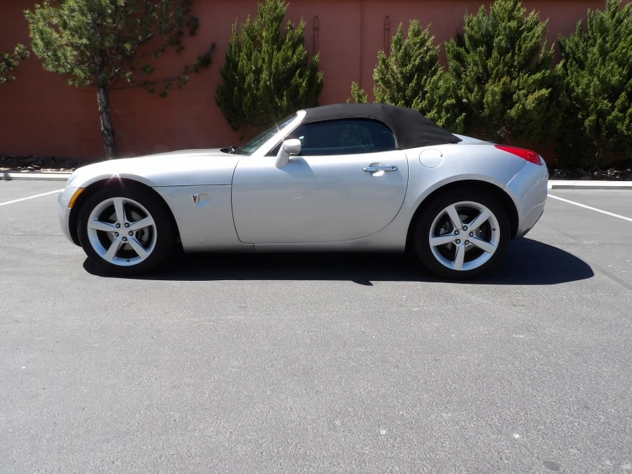 2009 Pontiac Solstice - Image 7 of 10