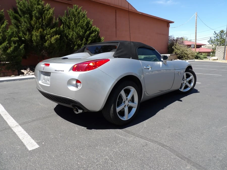 2009 Pontiac Solstice - Image 3 of 10