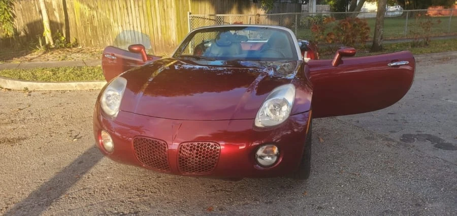 2009 Pontiac Solstice - Image 10 of 15