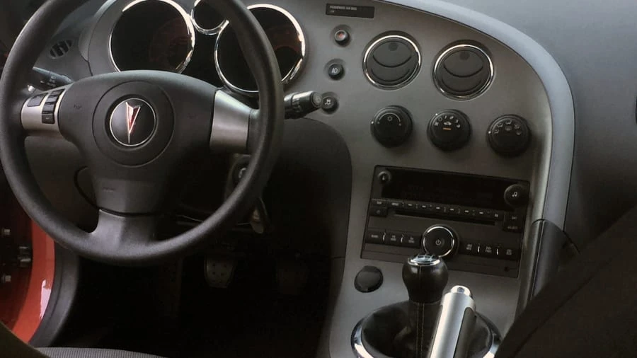 2009 Pontiac Solstice - Image 5 of 12