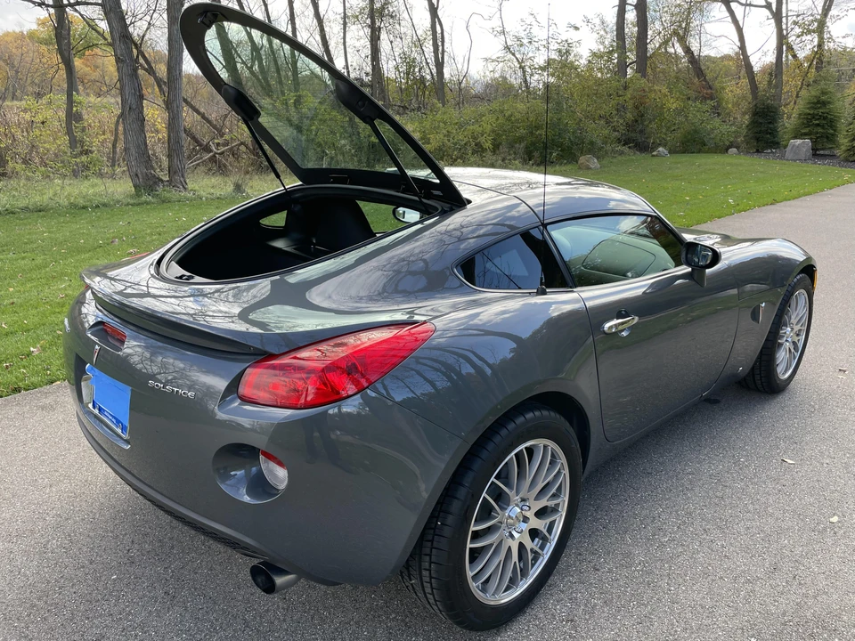 2009 Pontiac Solstice - Image 16 of 31