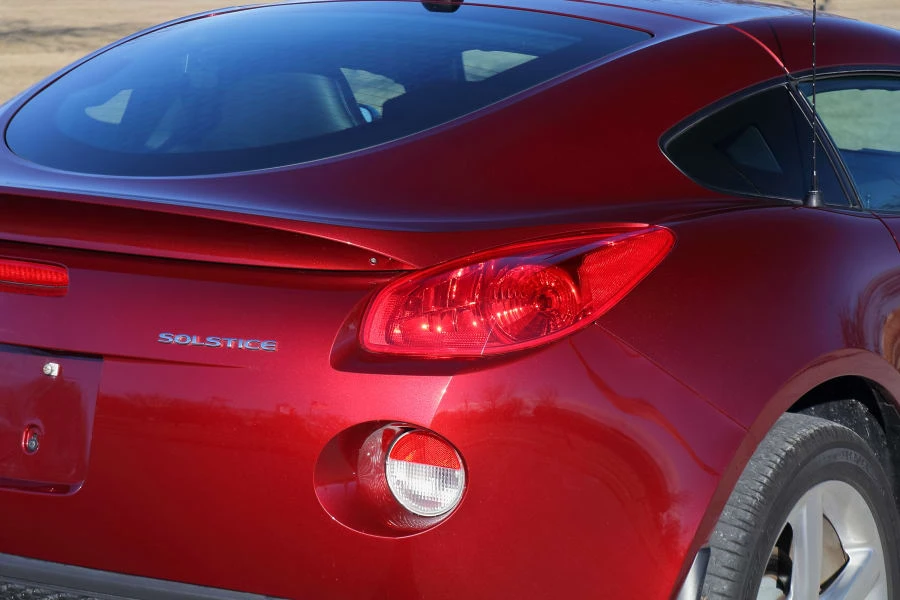2009 Pontiac Solstice - Image 13 of 28