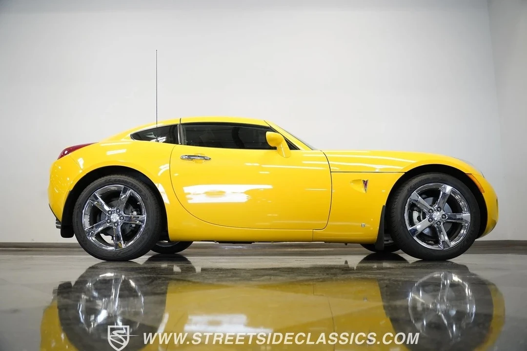 2009 Pontiac Solstice - Image 17 of 21