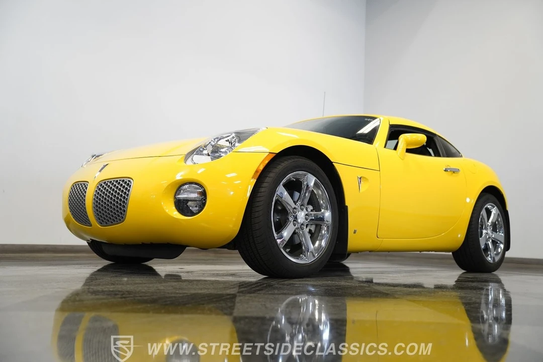2009 Pontiac Solstice - Image 5 of 12
