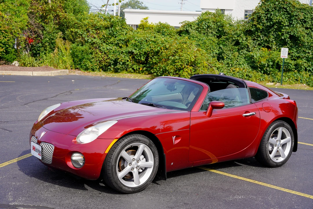 2009 Pontiac Solstice - Image 10 of 31