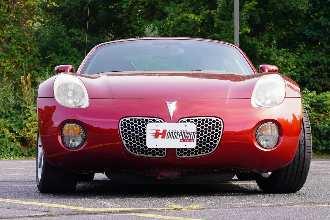 2009 Pontiac Solstice - Image 2 of 31