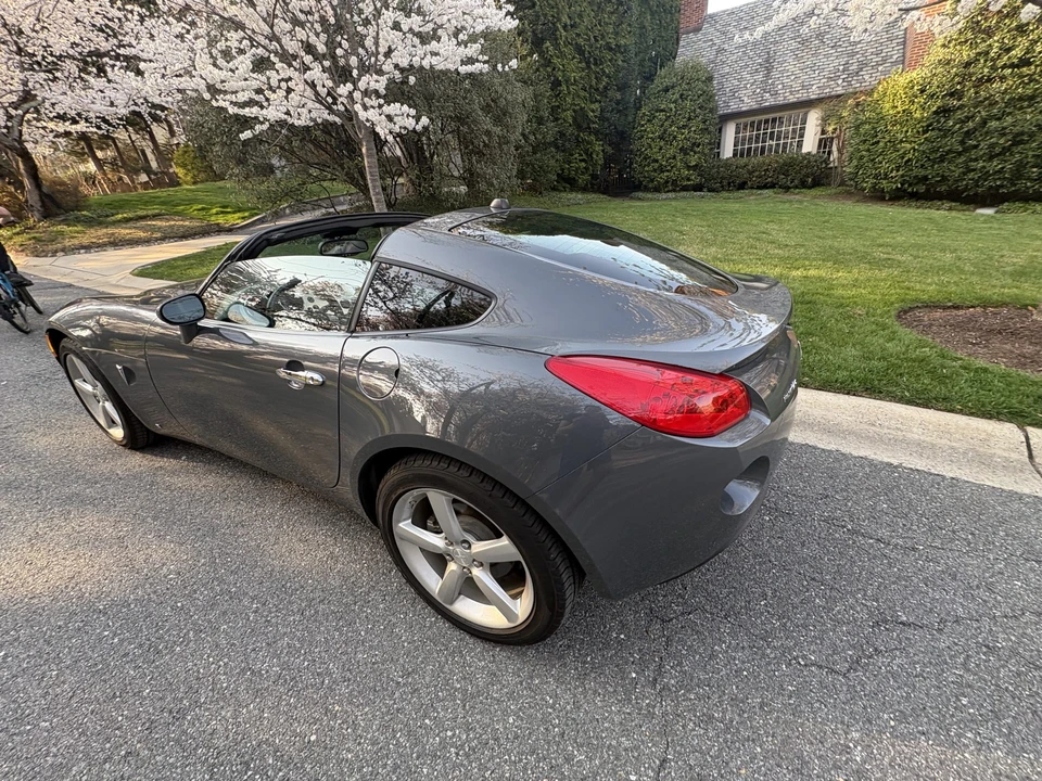 2009 Pontiac Solstice - Image 18 of 31