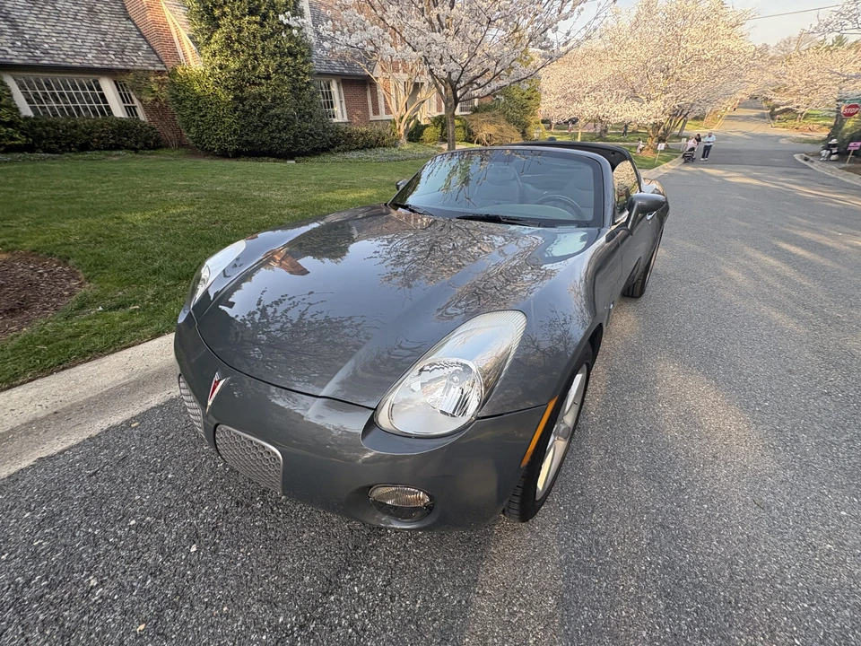 2009 Pontiac Solstice - Image 3 of 31