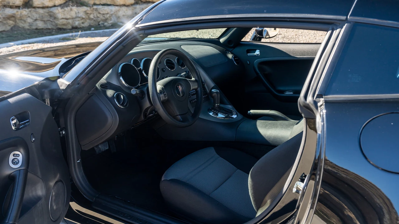 2009 Pontiac Solstice - Image 15 of 21