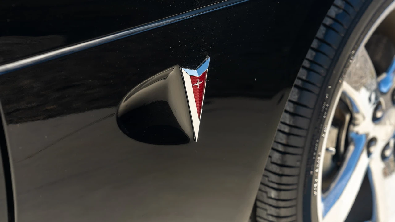 2009 Pontiac Solstice - Image 9 of 21