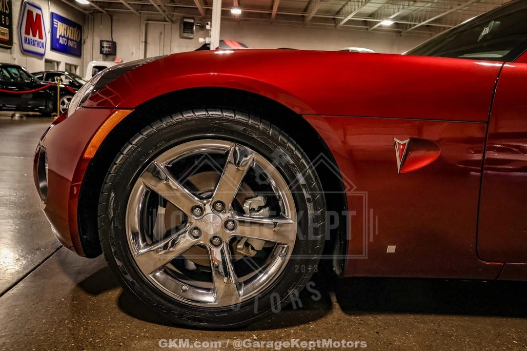 2009 Pontiac Solstice GXP - Image 28 of 31