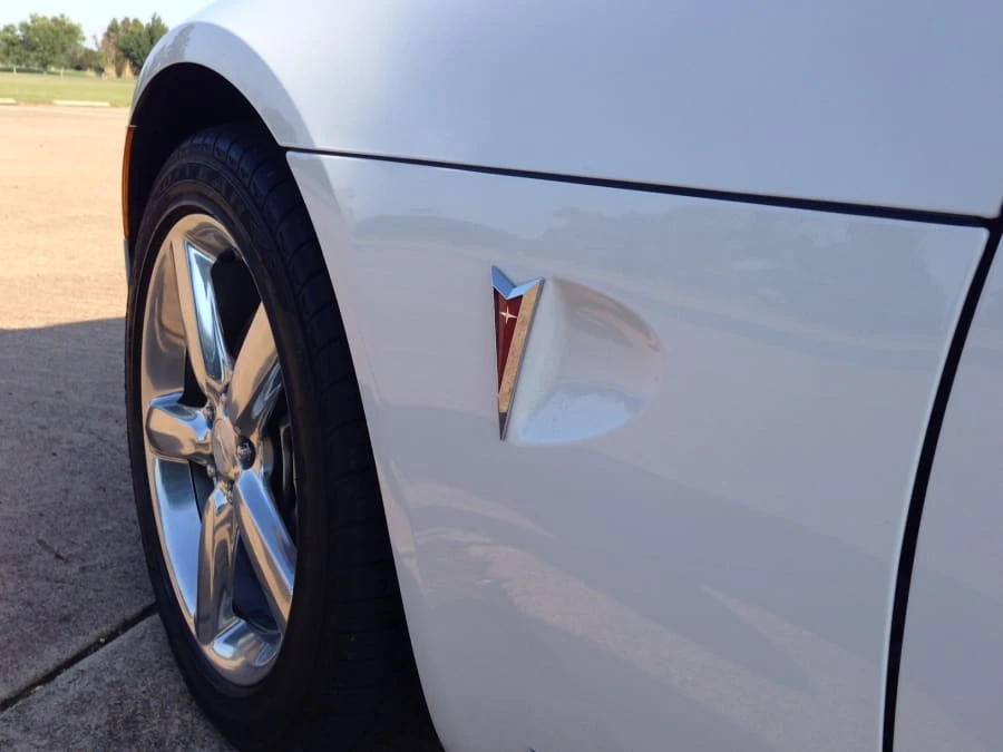 2009 Pontiac Solstice GXP - Image 9 of 12