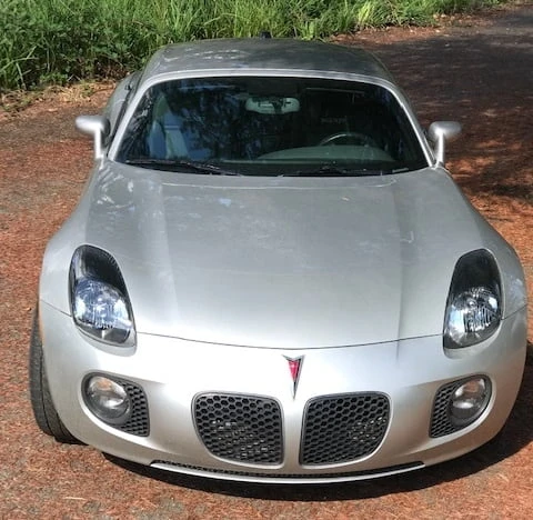 2009 Pontiac Solstice GXP - Image 2 of 3