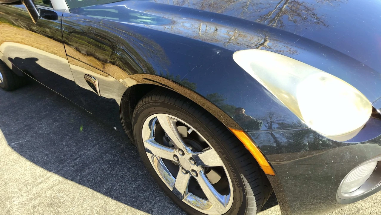 2009 Pontiac Solstice GXP - Image 15 of 31