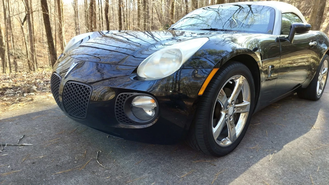 2009 Pontiac Solstice GXP - Image 22 of 31