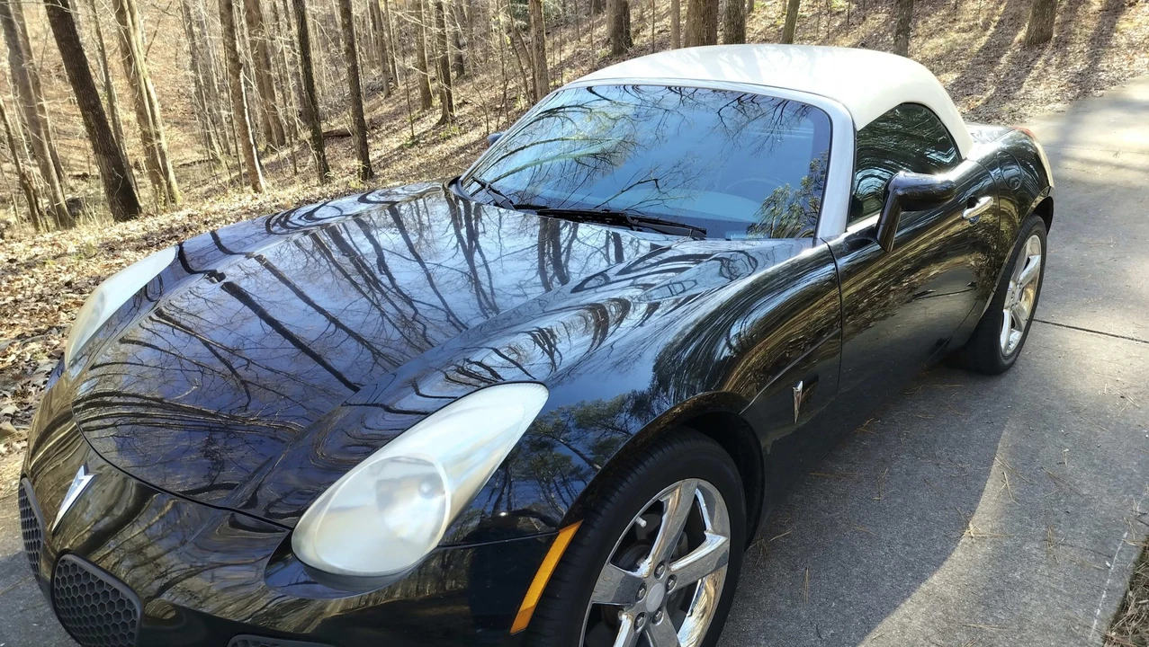 2009 Pontiac Solstice GXP - Image 23 of 31