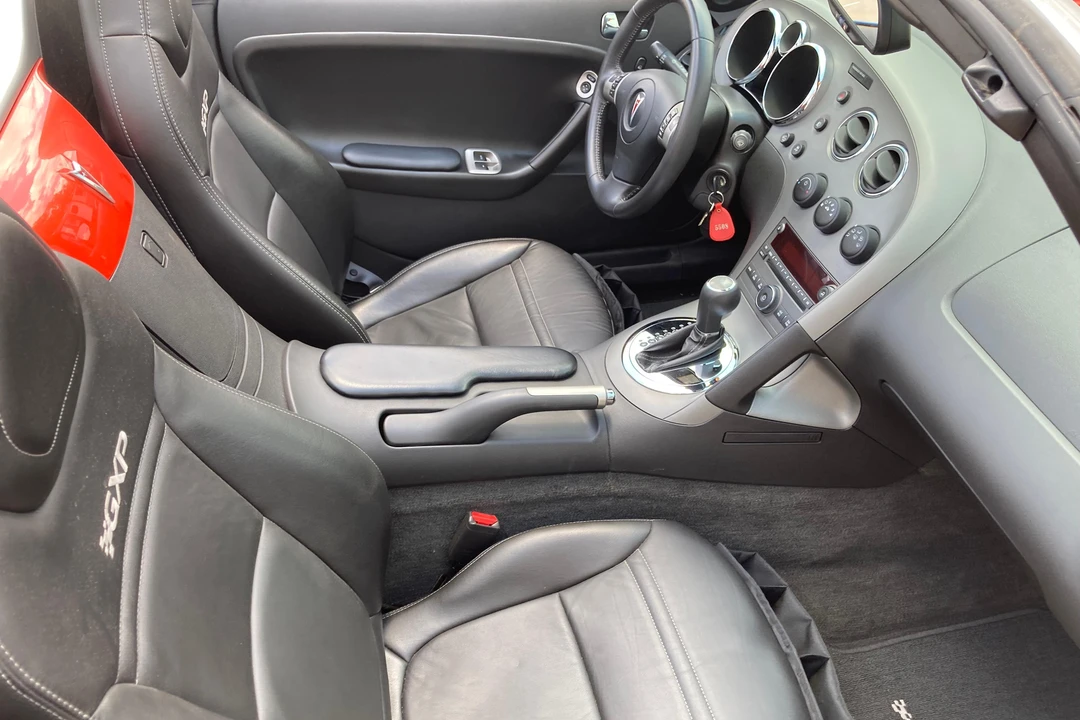 2009 Pontiac Solstice GXP - Image 25 of 31