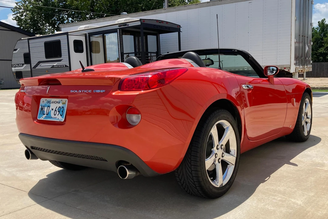 2009 Pontiac Solstice GXP - Image 4 of 31