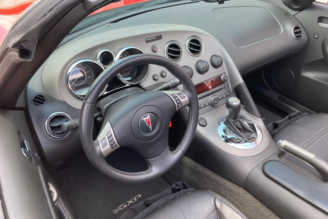 2009 Pontiac Solstice GXP - Image 24 of 31