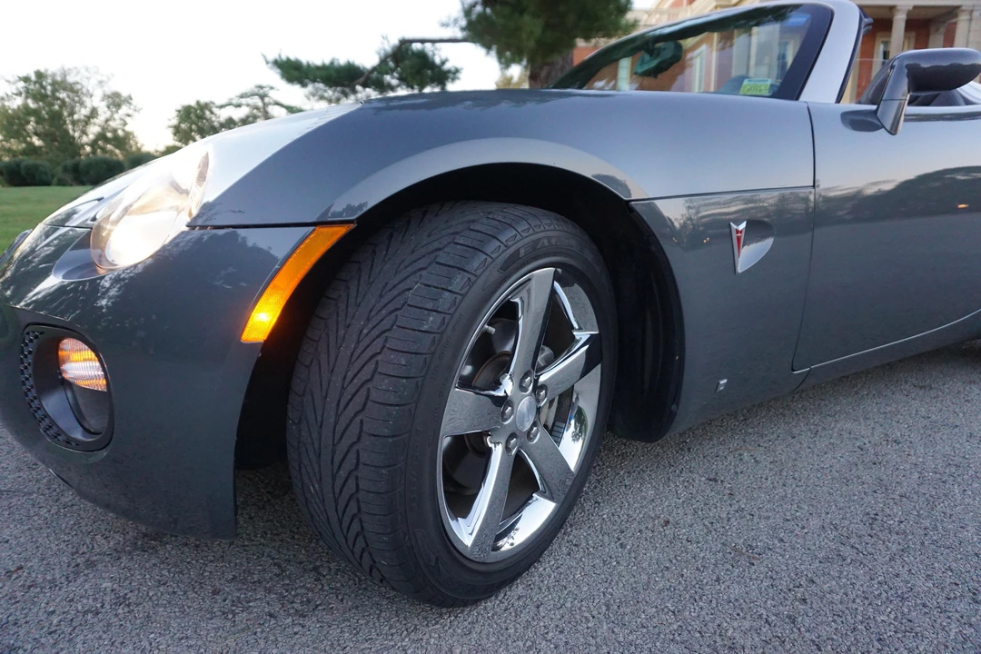 2009 Pontiac Solstice GXP - Image 22 of 30