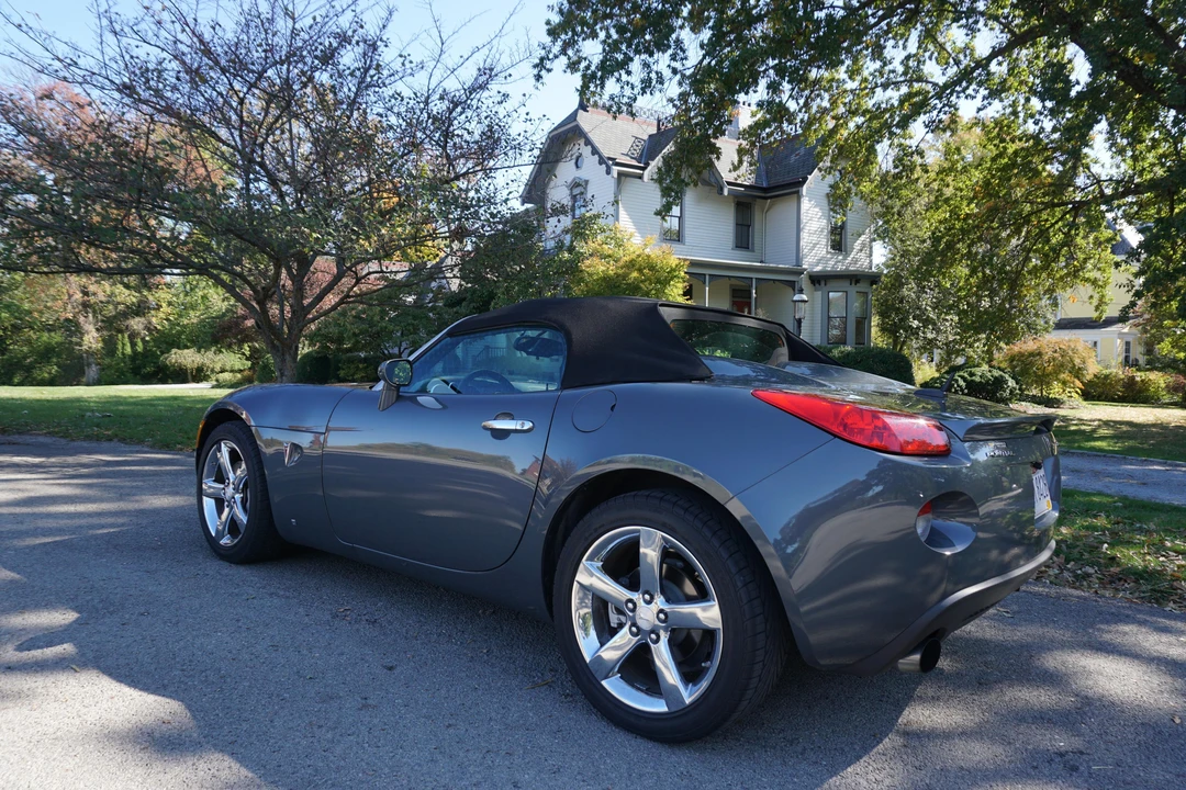 2009 Pontiac Solstice GXP - Image 16 of 30