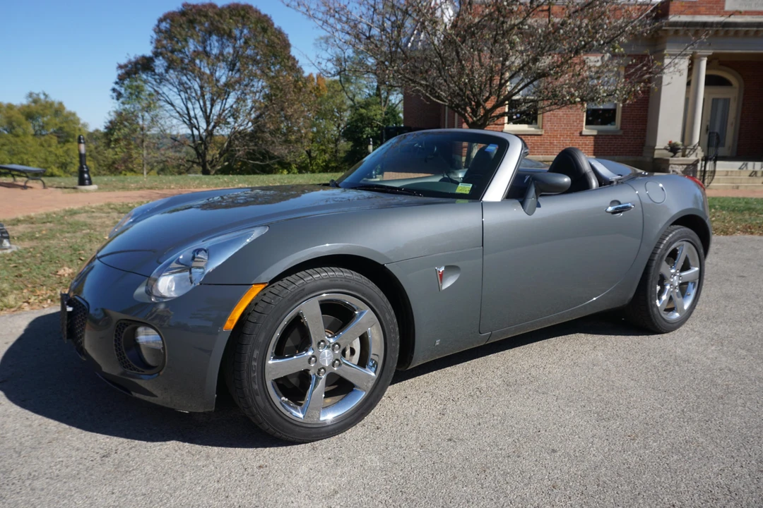 2009 Pontiac Solstice GXP - Image 8 of 30